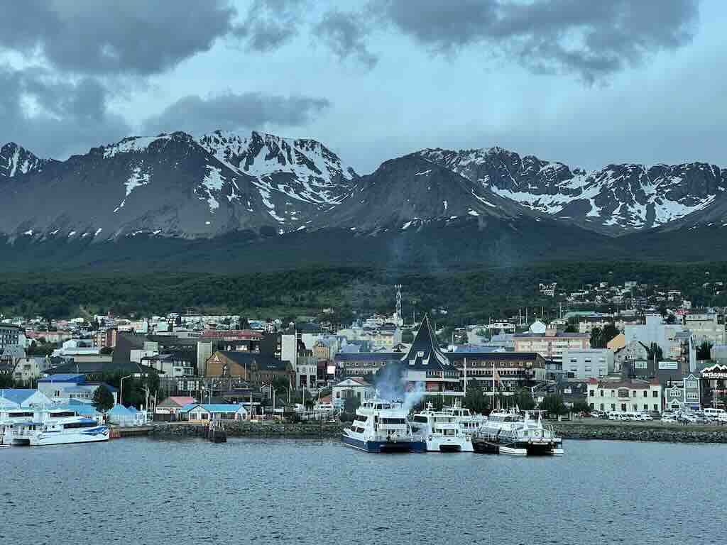 ushuaia-docking
