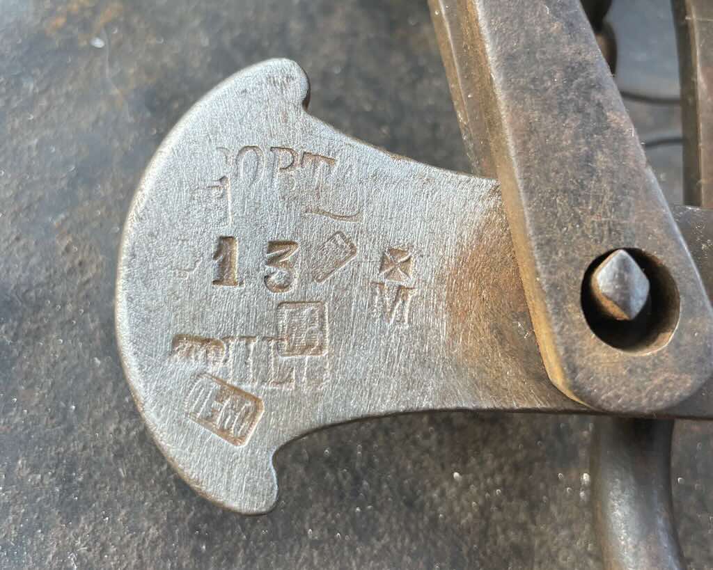 Weight Arm 1