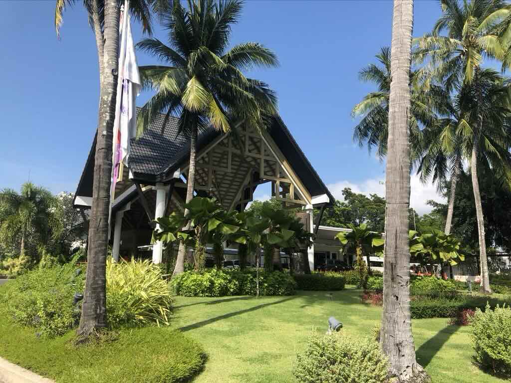 Angsana hotel-entrance