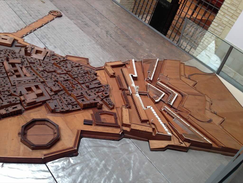 cadiz-model-4