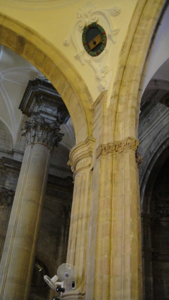 santa-maria-ronda-arches-gothic