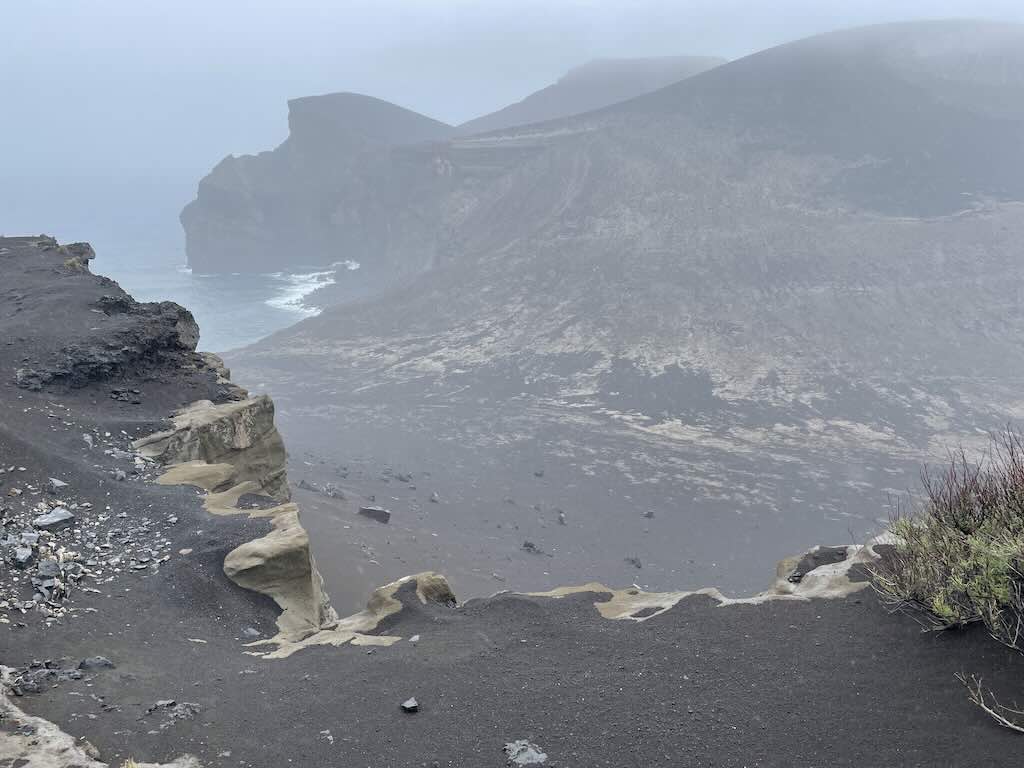 capelinhos-volcano