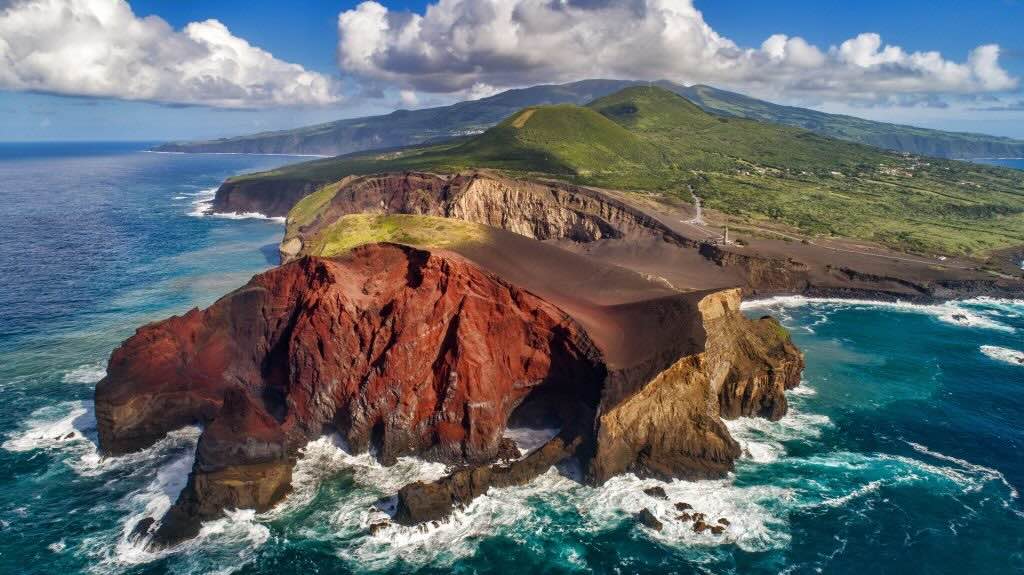 faial-capelinhos1
