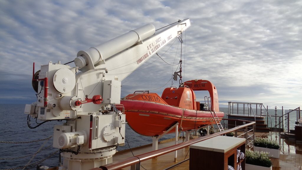 fast-rescue-boat