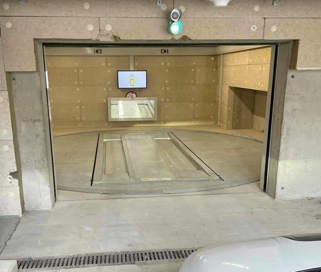 parking-entrance