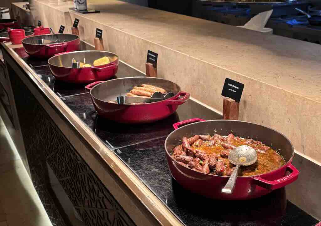 beach-rotana-breakfast4