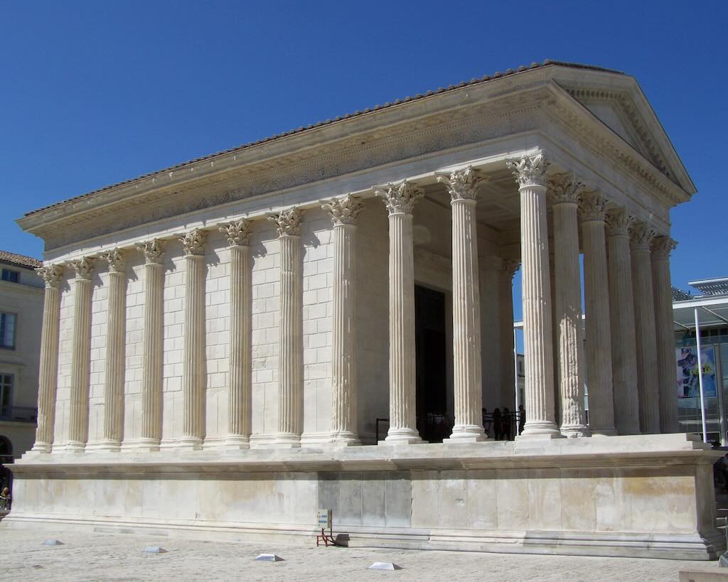 maisoncarree