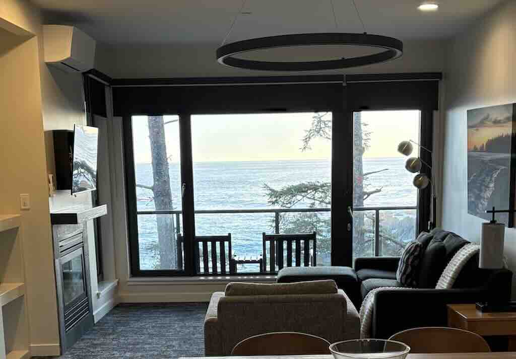 black-rock-living