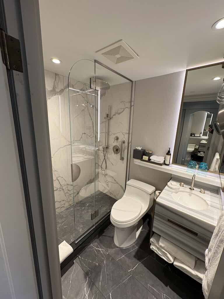 fairmont-louise-bathroom