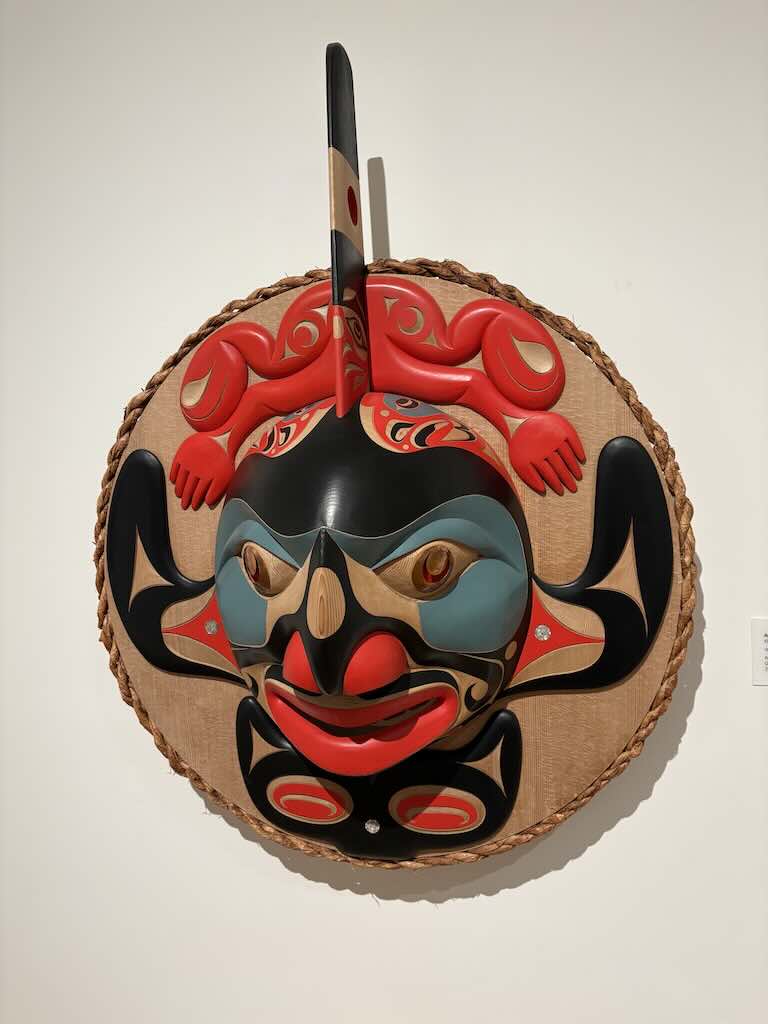 killer-whale-moon-mask