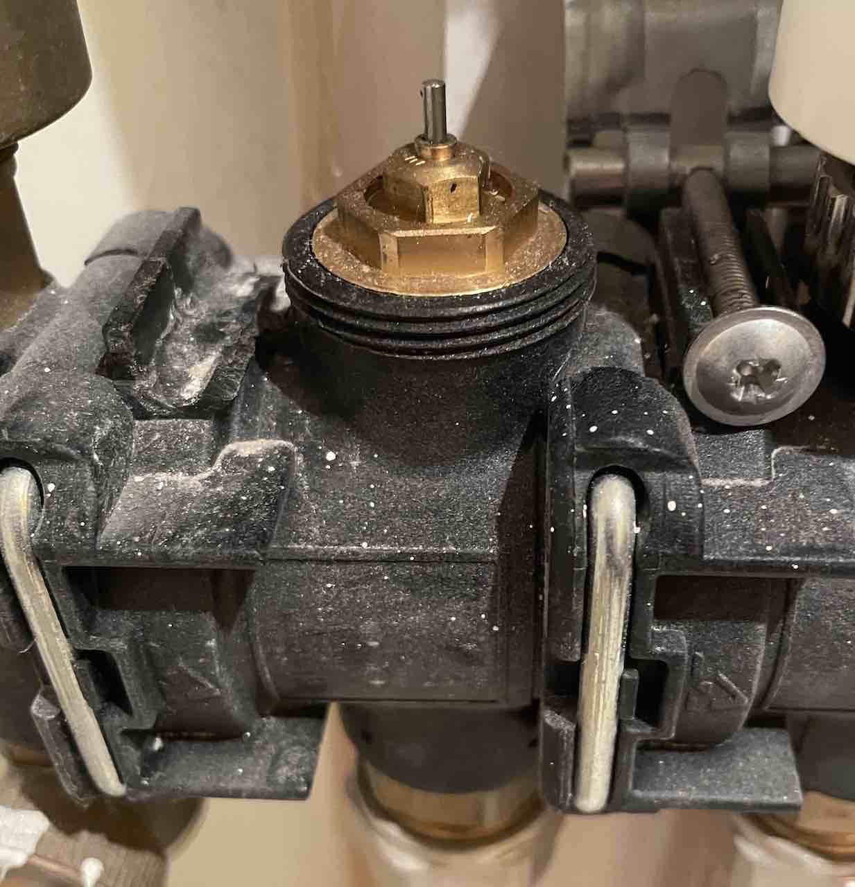 Problem with underfloor heating in our Spanish apartment Geoff's Blogs