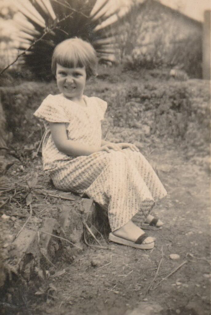 Monique in Cholon 1941