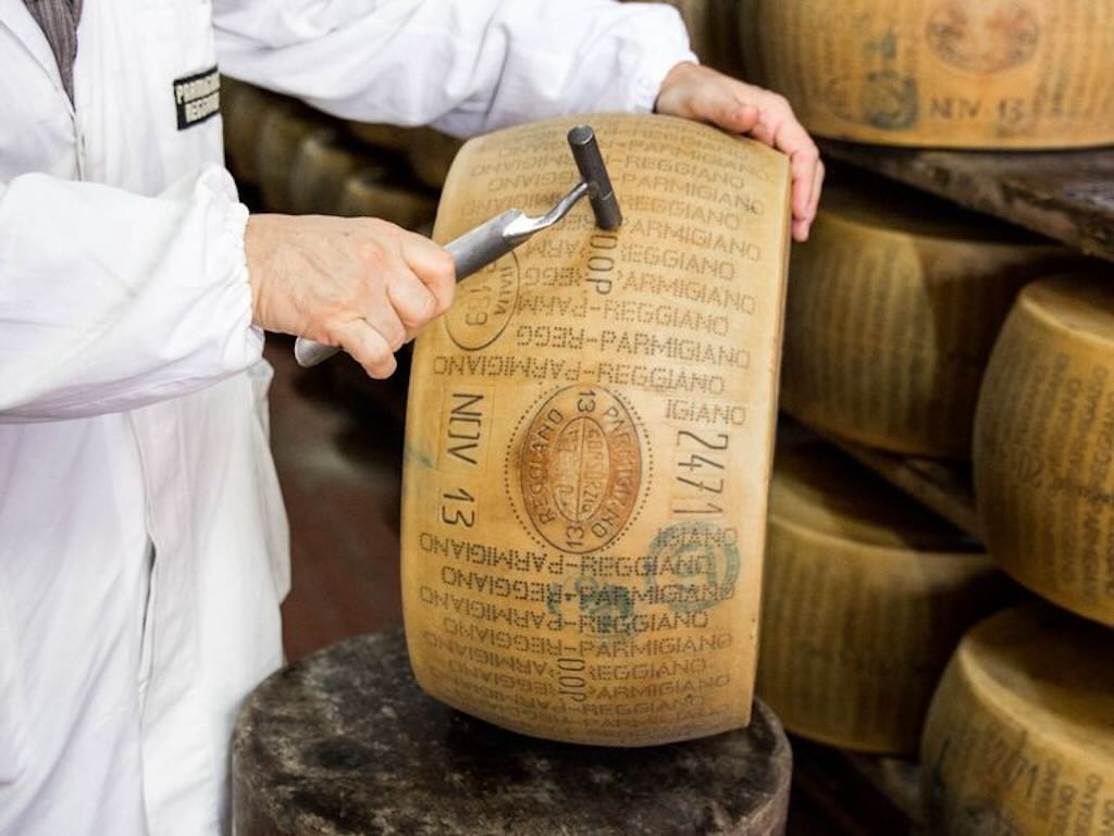 Parmigiano hammer