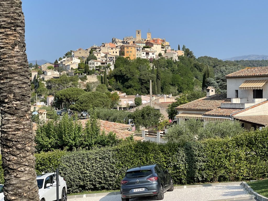 Biot Village