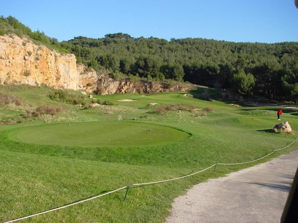 Fregate Hole-3