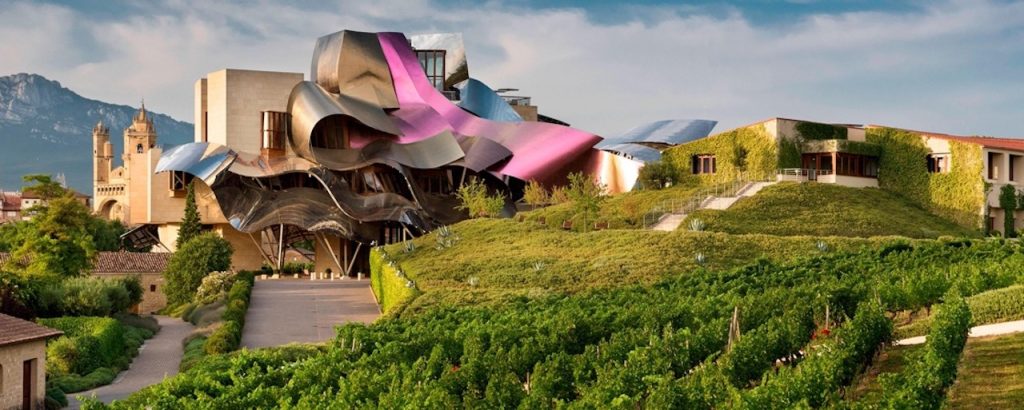 Entrance drive to Marques de Riscal